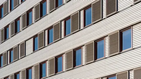 vinyl siding vs fiber cement Vinyl Siding vs Fiber Cement Siding: Key Differences & Which to Choose Quick Comparison: Vinyl vs Fiber Cement Siding